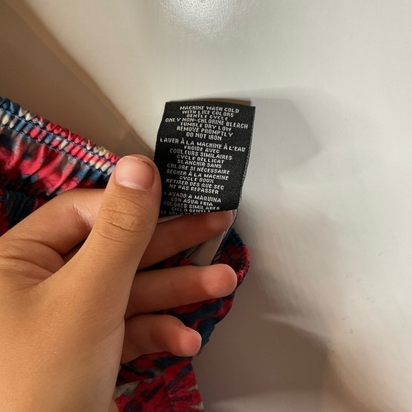 Neff Swim Trunks Tie Dye Print Size Xlarge - Picture 7 of 7